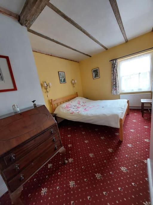 Seal, Comfortable Family Cottage วิทบี ภายนอก รูปภาพ